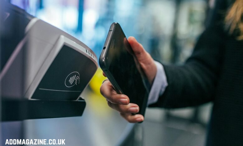 What We Don’t See Behind Today’s Fastest-Growing Financial Platforms