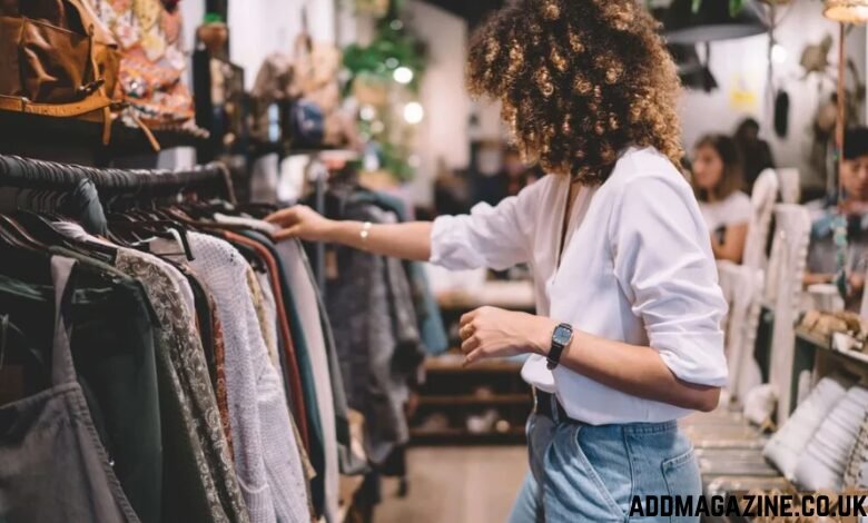 A Beginner’s Guide to Clothing Manufacturing: Be Your Own Boss