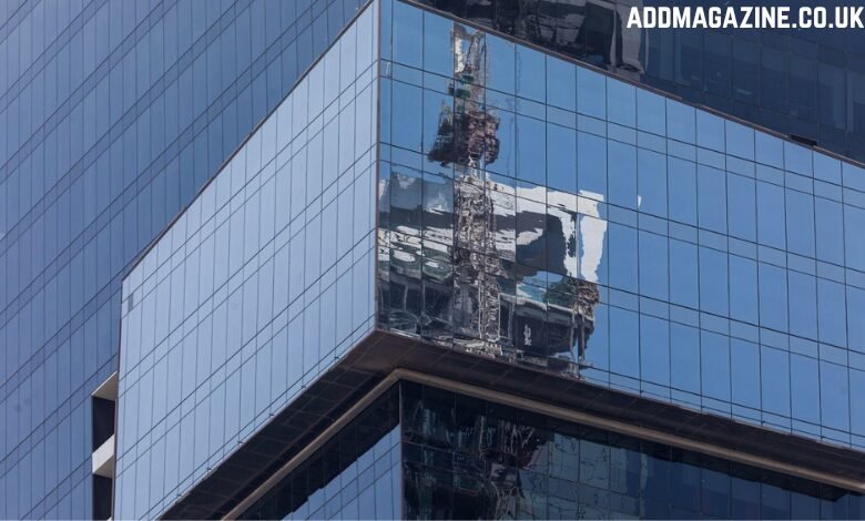 Laminated Glass and Its Role in Enhancing Building Security and Risk Protection