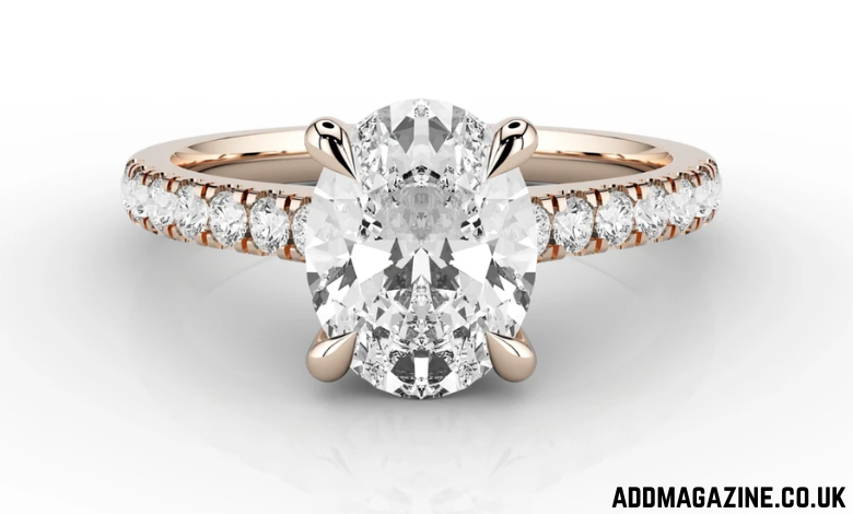 Oval Engagement Ring