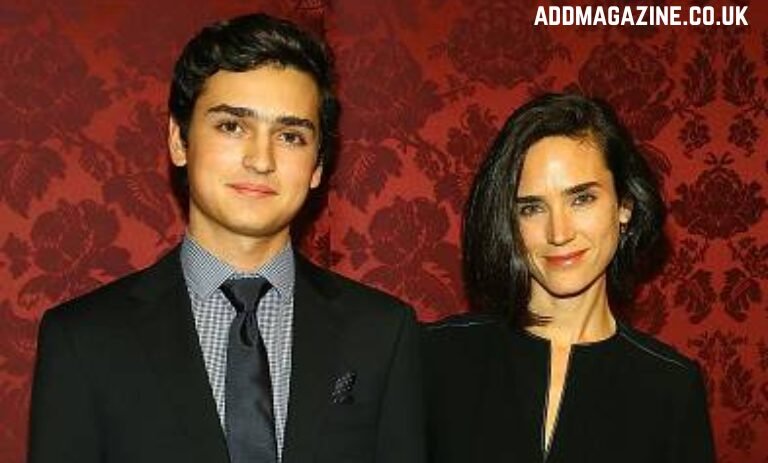 Kai Dugan and Jennifer Connelly